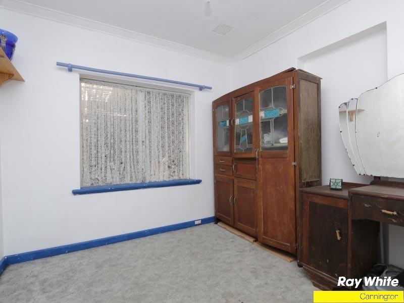 17 Faversham Street, Beckenham WA 6107