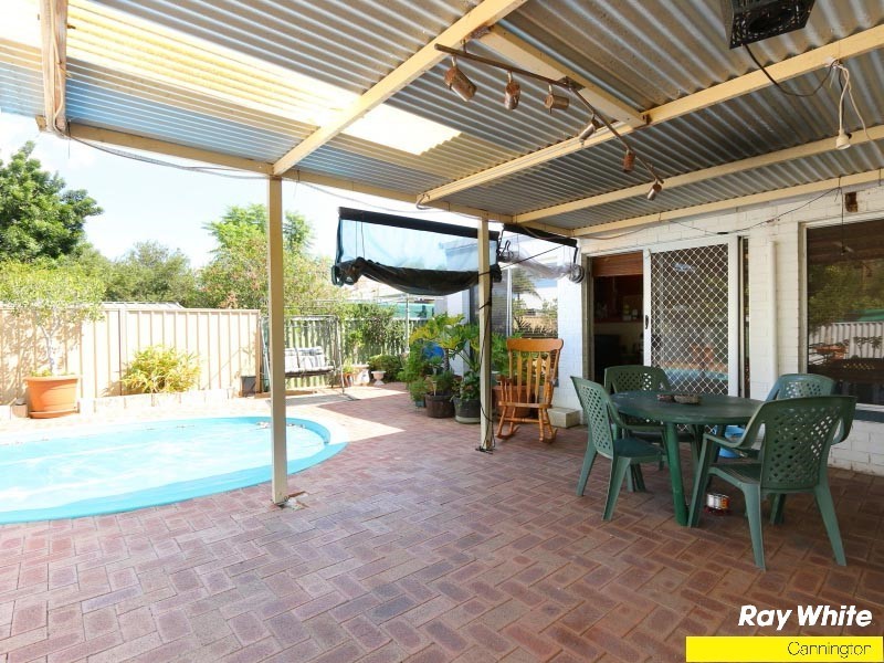 17 Faversham Street, Beckenham WA 6107