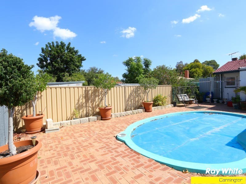 17 Faversham Street, Beckenham WA 6107