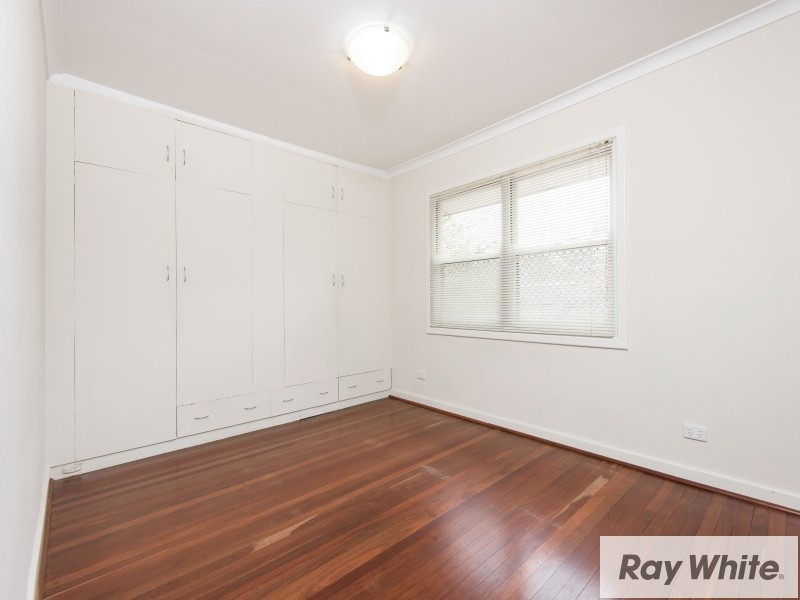 15 Letsom Way, Langford WA 6147