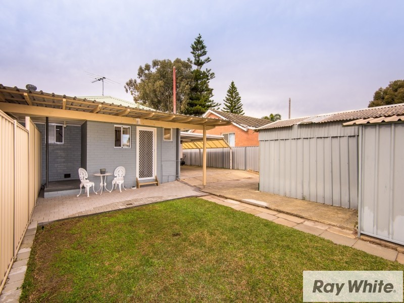 15 Letsom Way, Langford WA 6147