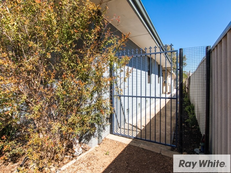 15 Letsom Way, Langford WA 6147