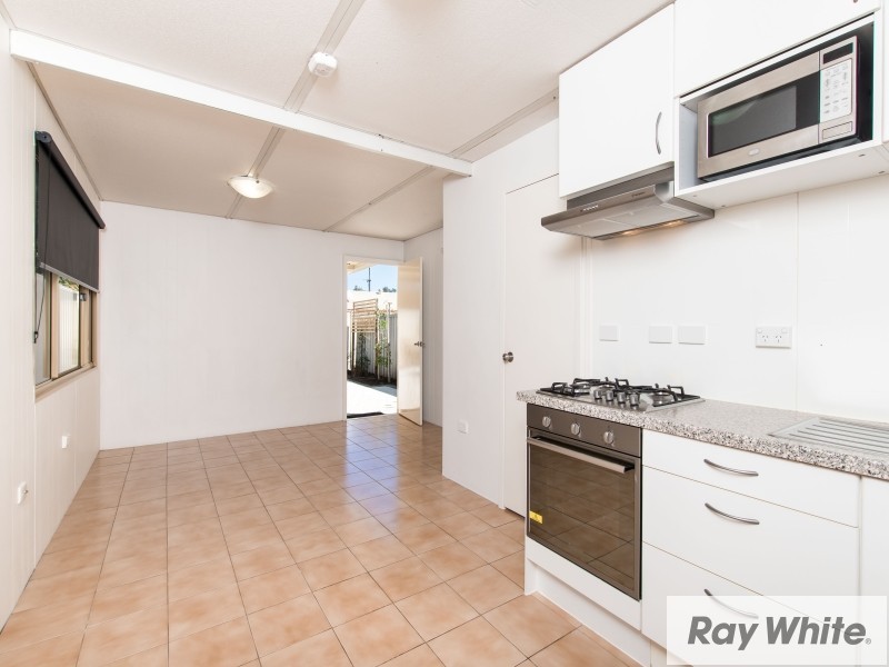 15 Letsom Way, Langford WA 6147