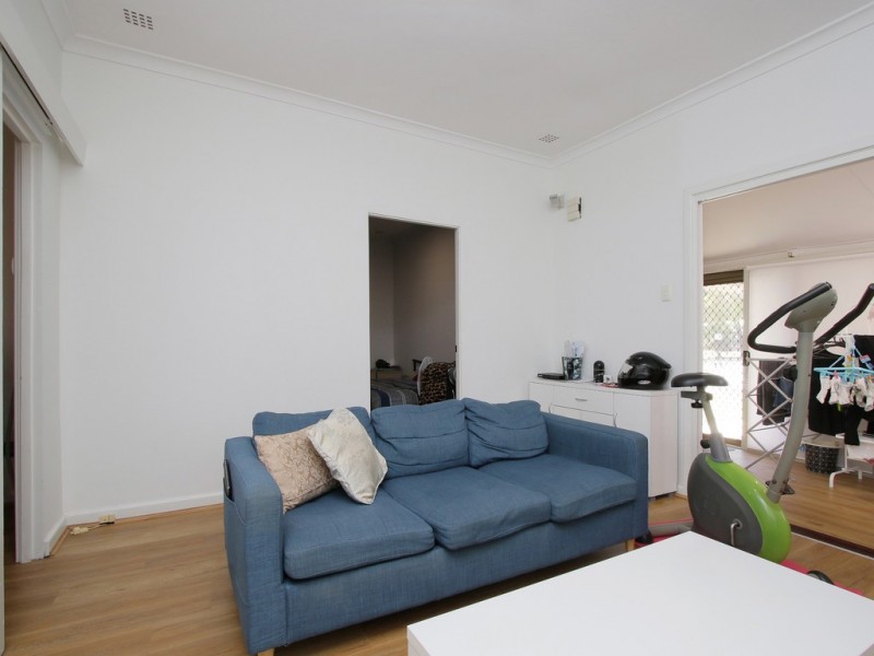 16 Hedley Street, Bentley WA 6102