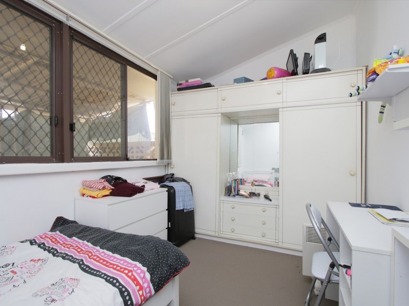 16 Hedley Street, Bentley WA 6102