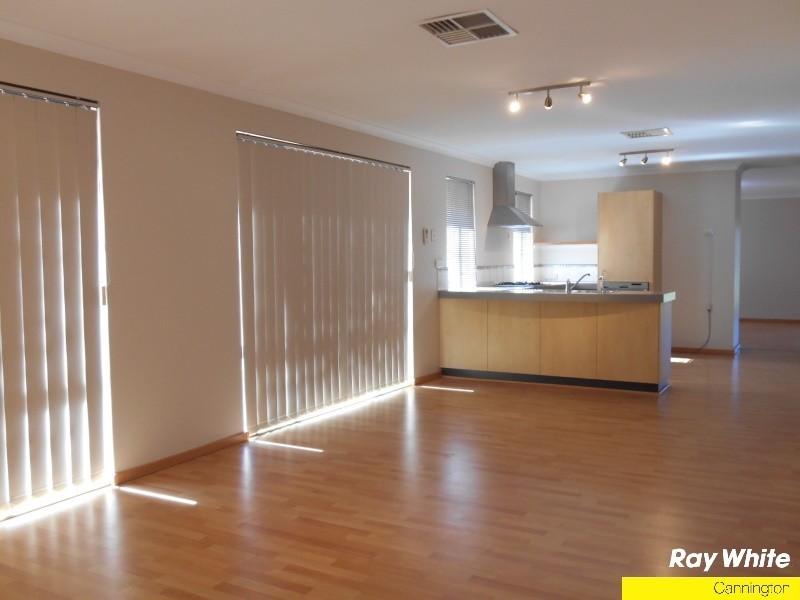 63 Cross Street, Queens Park WA 6107