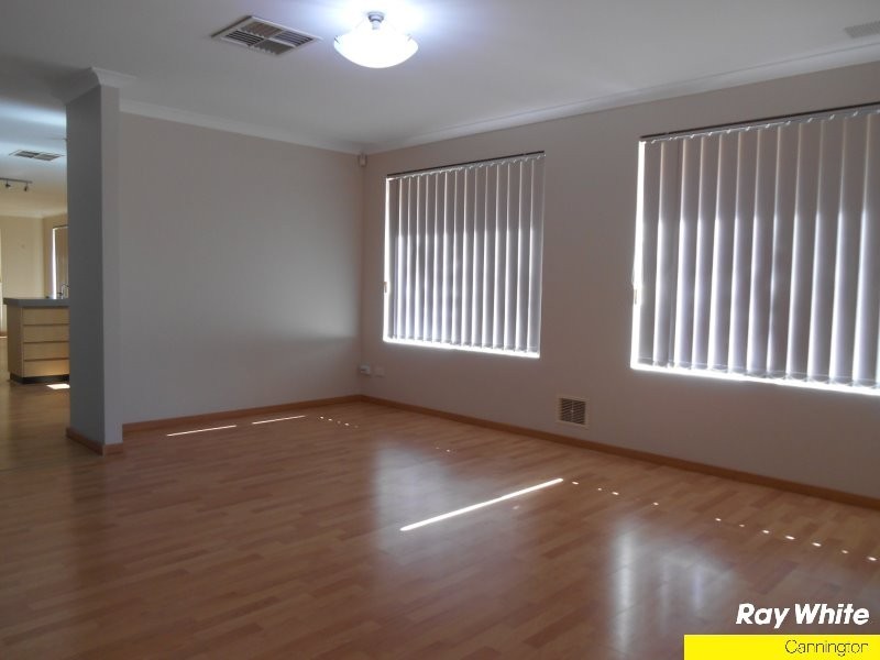 63 Cross Street, Queens Park WA 6107