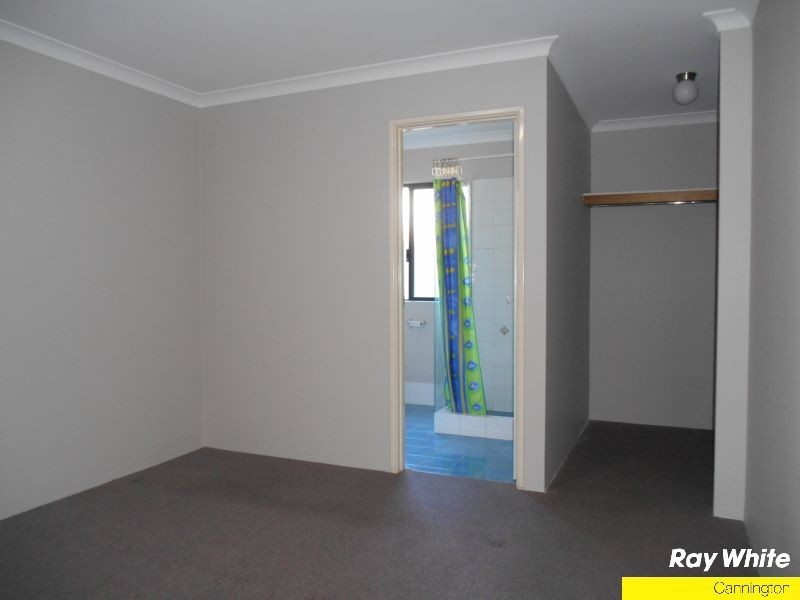 63 Cross Street, Queens Park WA 6107