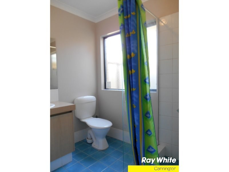 63 Cross Street, Queens Park WA 6107