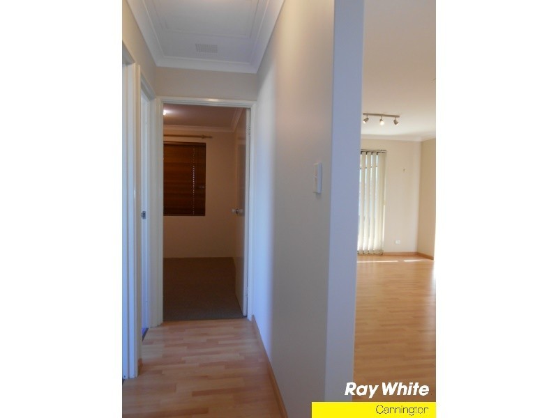 63 Cross Street, Queens Park WA 6107