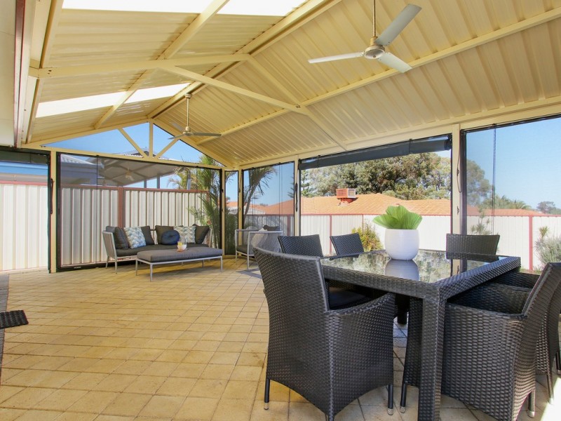 63 Cross Street, Queens Park WA 6107