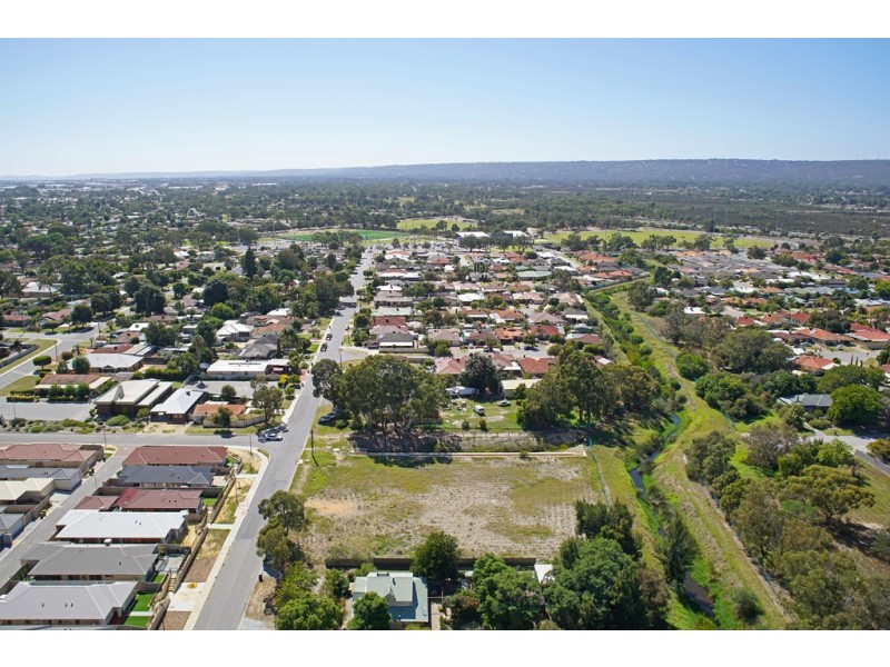 15 Sydenham Street, Beckenham WA 6107