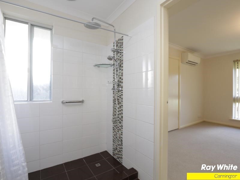 21 Hibiscus Rd, Maddington WA 6109