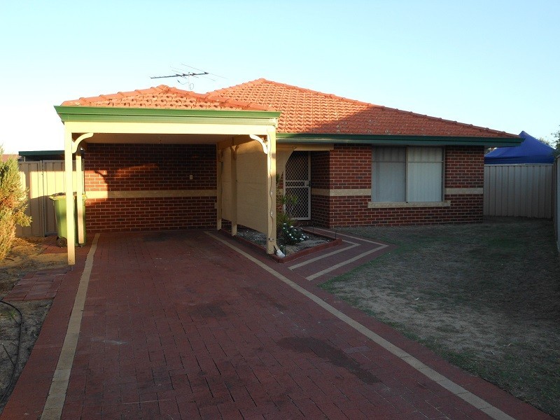 19B Barnsby Place, Beckenham WA 6107