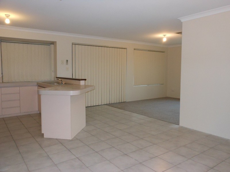 19B Barnsby Place, Beckenham WA 6107