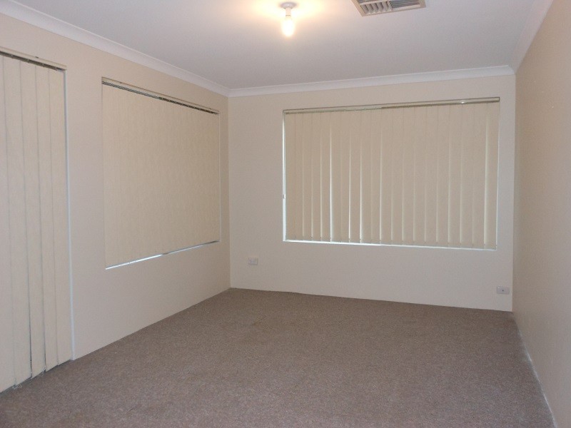 19B Barnsby Place, Beckenham WA 6107