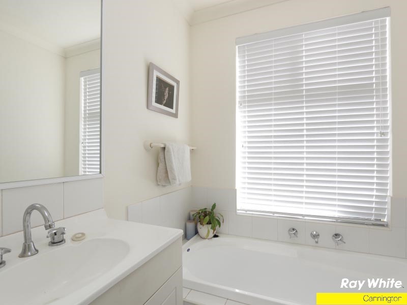 6/38 Camberwell St, Beckenham WA 6107