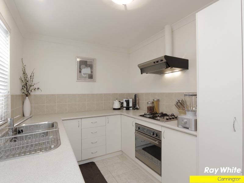 6/38 Camberwell St, Beckenham WA 6107