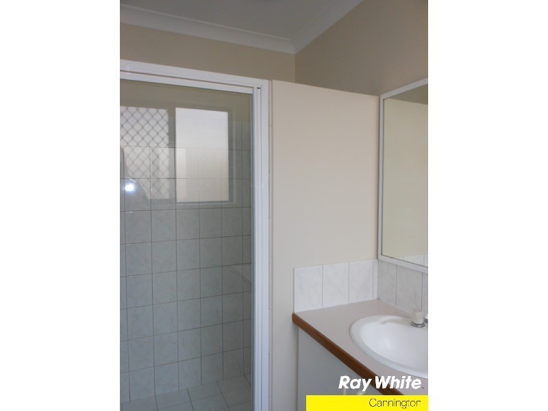 9/14 Stephen Street, Queens Park WA 6107