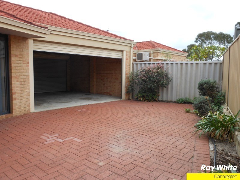 9/14 Stephen Street, Queens Park WA 6107