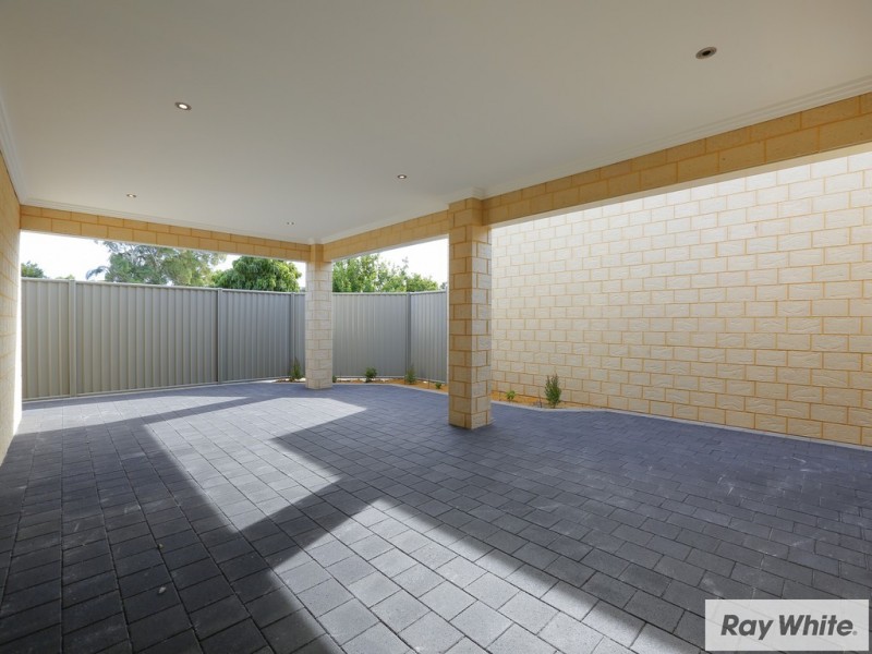 1/221 William Street, Beckenham WA 6107