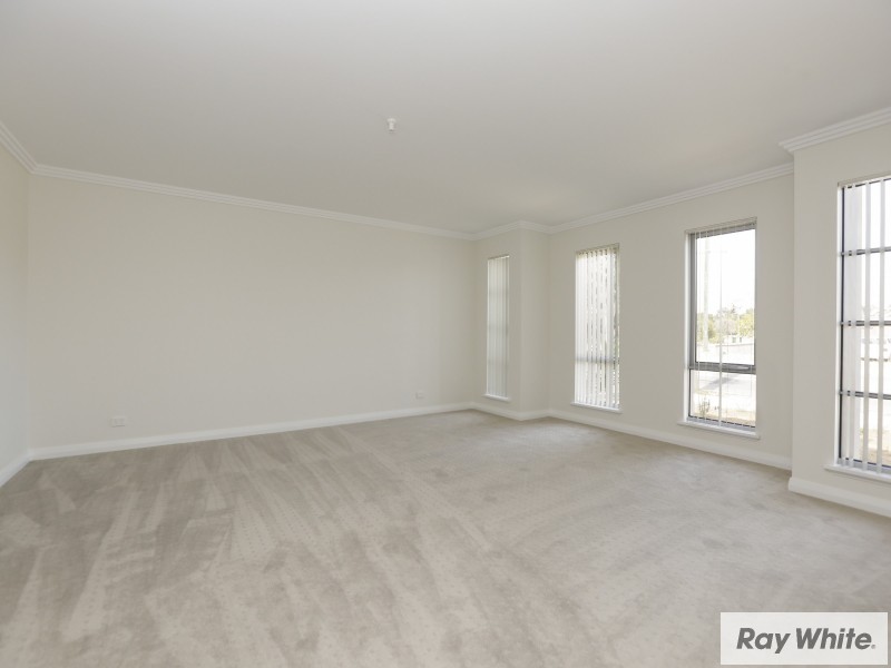 1/221 William Street, Beckenham WA 6107