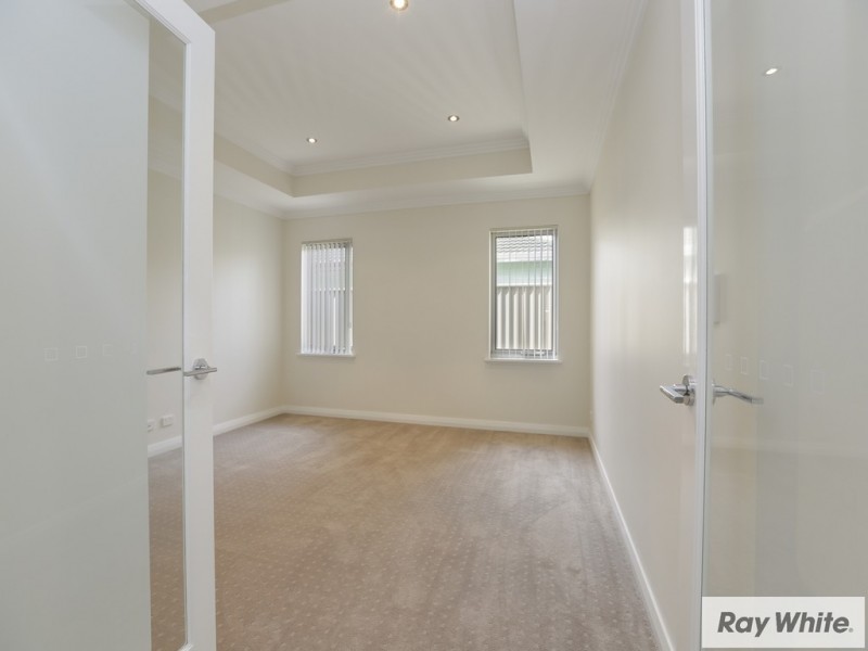 1/221 William Street, Beckenham WA 6107