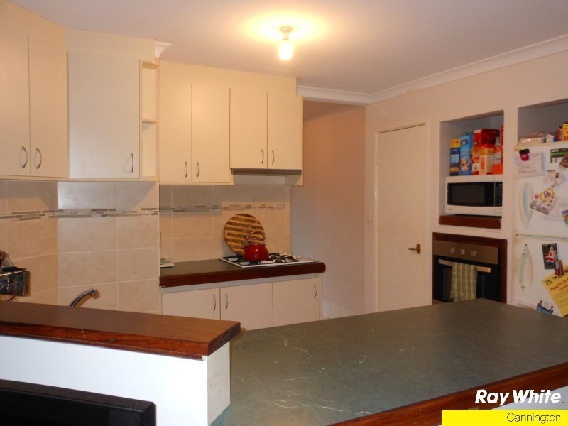 20 Richards Place, Cannington WA 6107