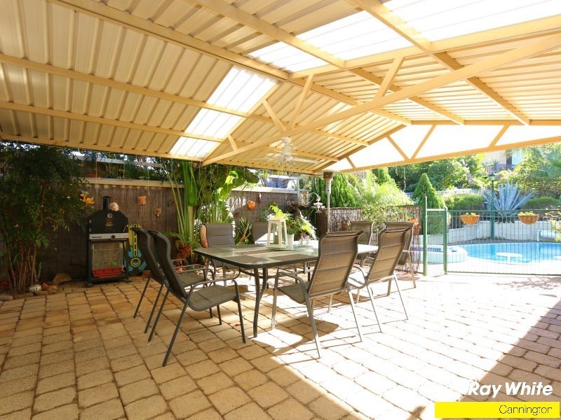 61 Bywater Way, Wilson WA 6107