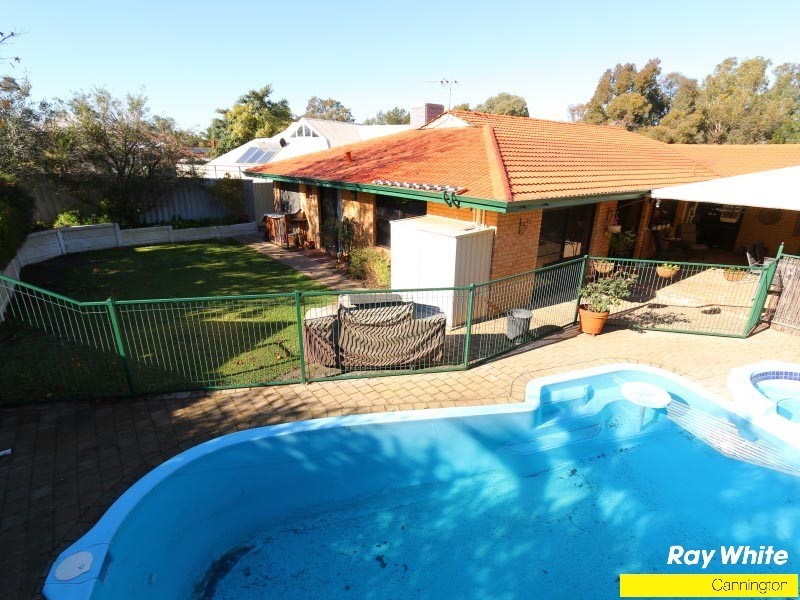 61 Bywater Way, Wilson WA 6107