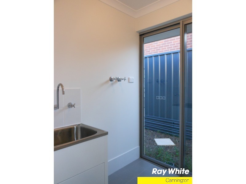 8/ 89 Renou Street, East Cannington WA 6107