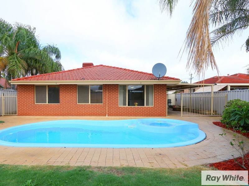 3 Jooleen Way, Thornlie WA 6108