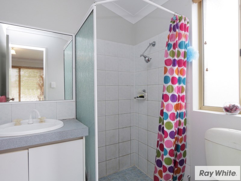 3 Jooleen Way, Thornlie WA 6108