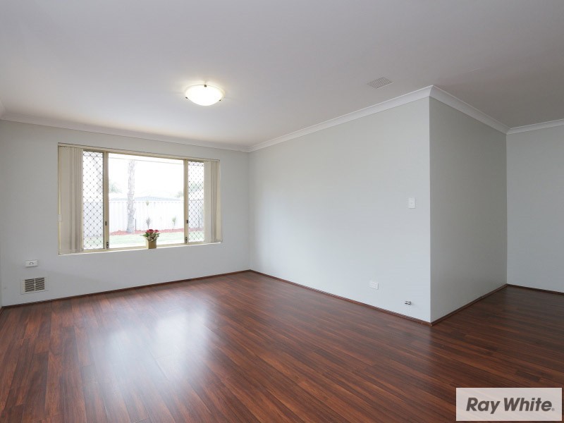 3 Jooleen Way, Thornlie WA 6108