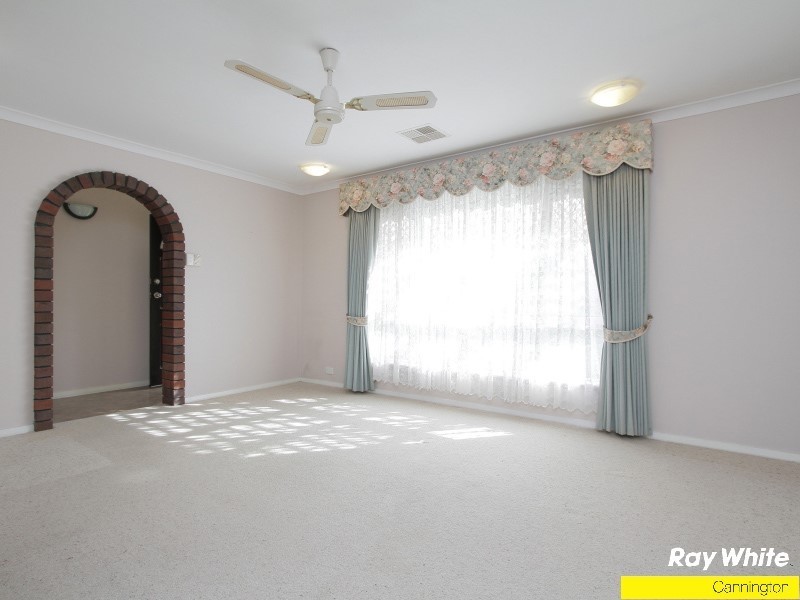 6 Legge Place, Beckenham WA 6107