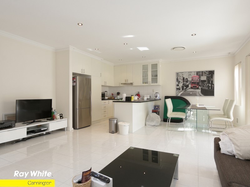 3/72 Station Street, Cannington WA 6107