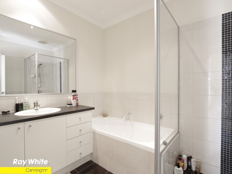 3/72 Station Street, Cannington WA 6107