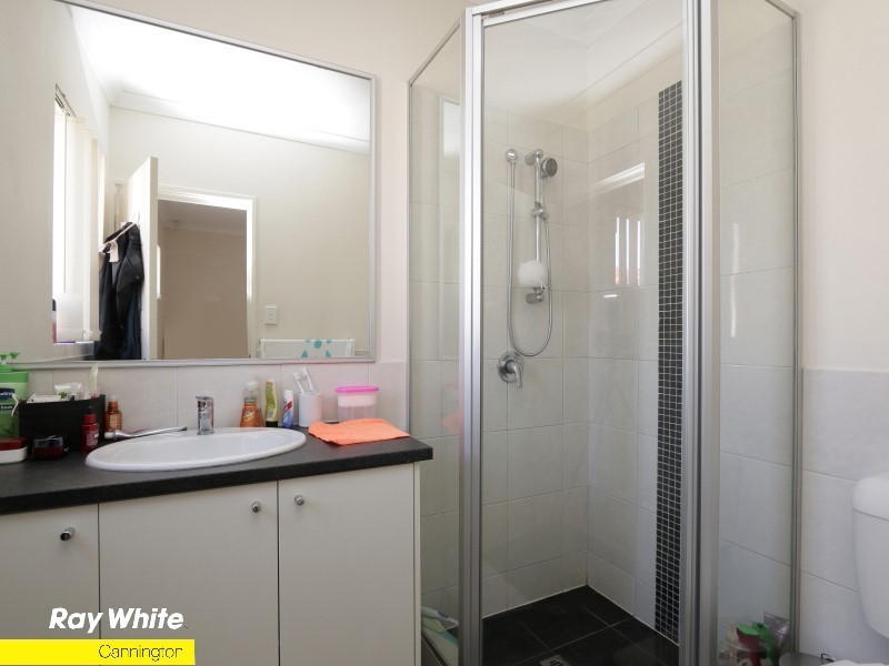 3/72 Station Street, Cannington WA 6107