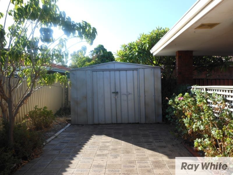 1/33 Leach Highway, Wilson WA 6107