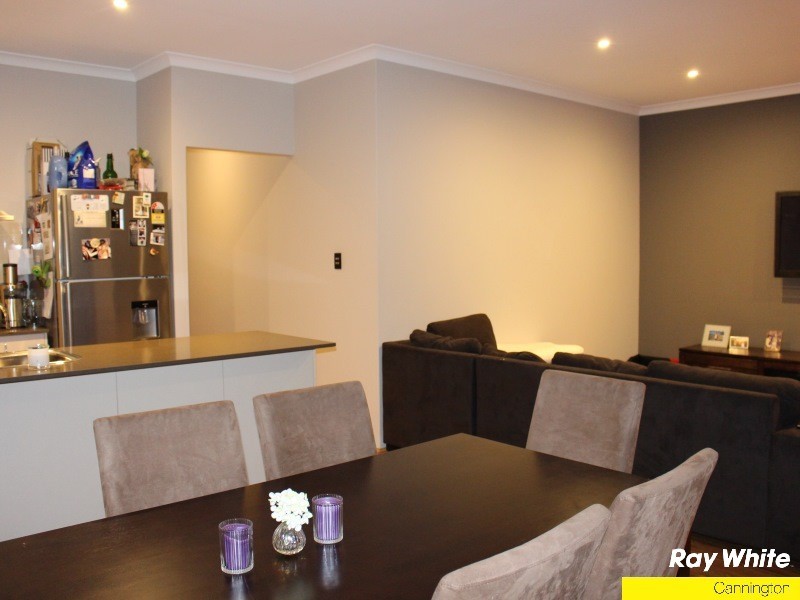 12 Boas Lane, Piara Waters WA 6112