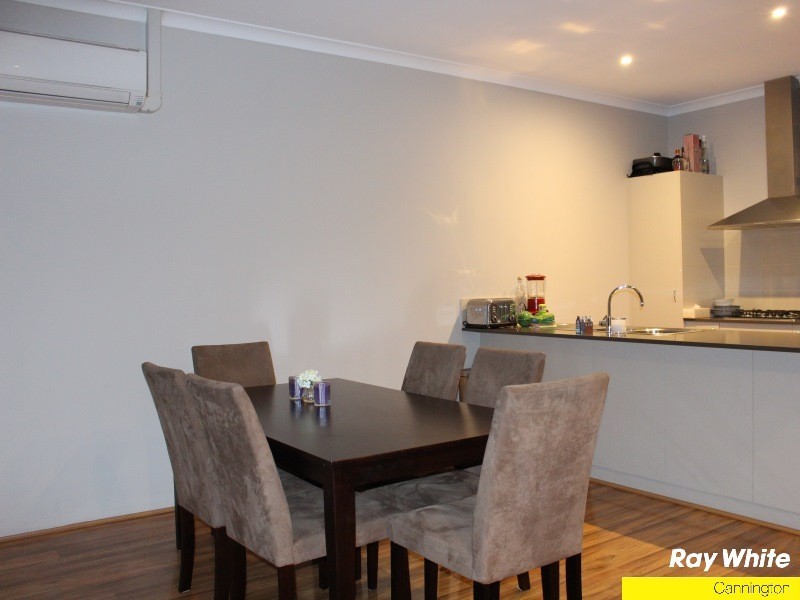 12 Boas Lane, Piara Waters WA 6112