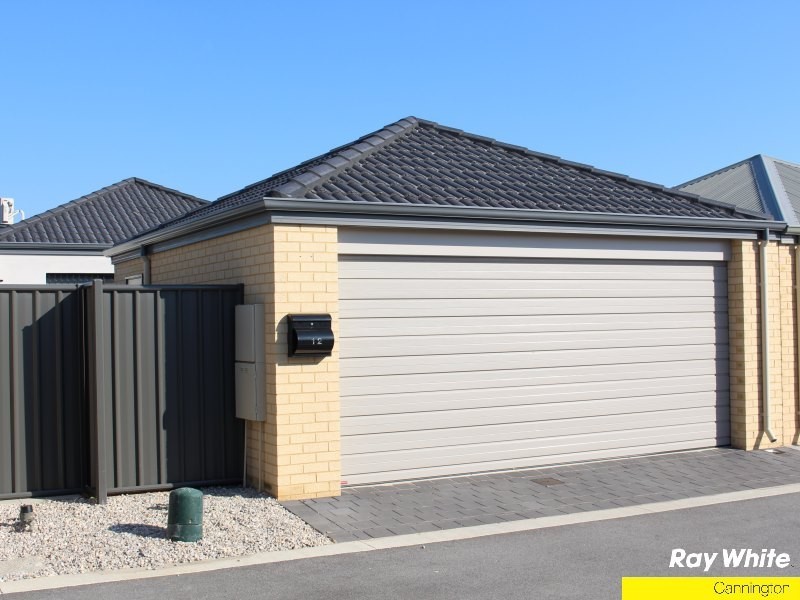 12 Boas Lane, Piara Waters WA 6112