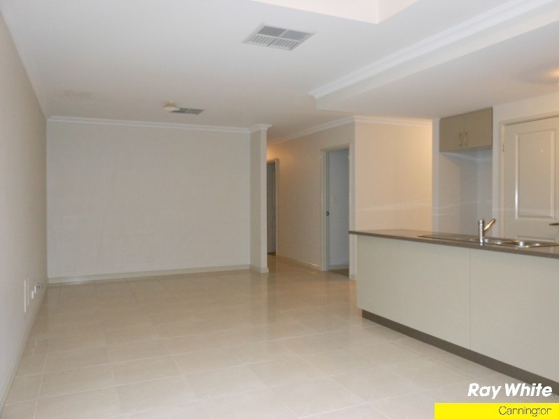 1/121 Gibbs Street, East Cannington WA 6107