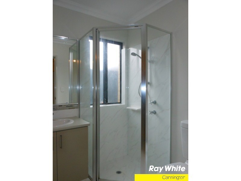 1/121 Gibbs Street, East Cannington WA 6107