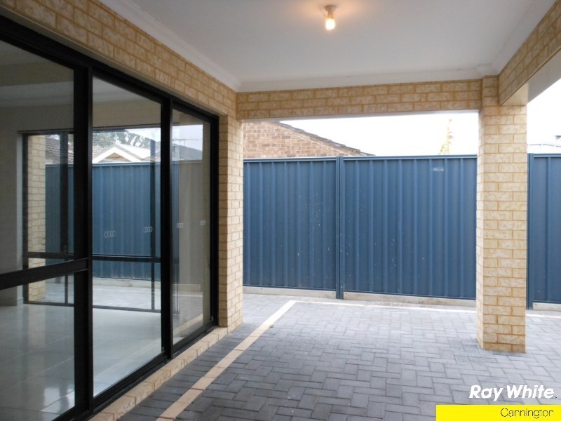 1/121 Gibbs Street, East Cannington WA 6107