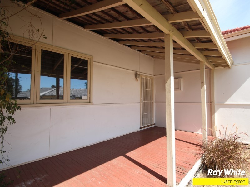 3 Lena Street, Beckenham WA 6107