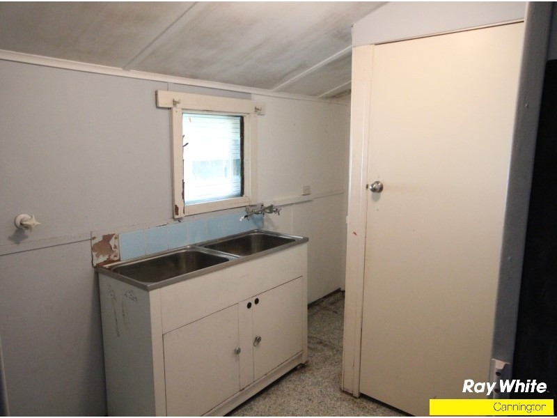 3 Lena Street, Beckenham WA 6107