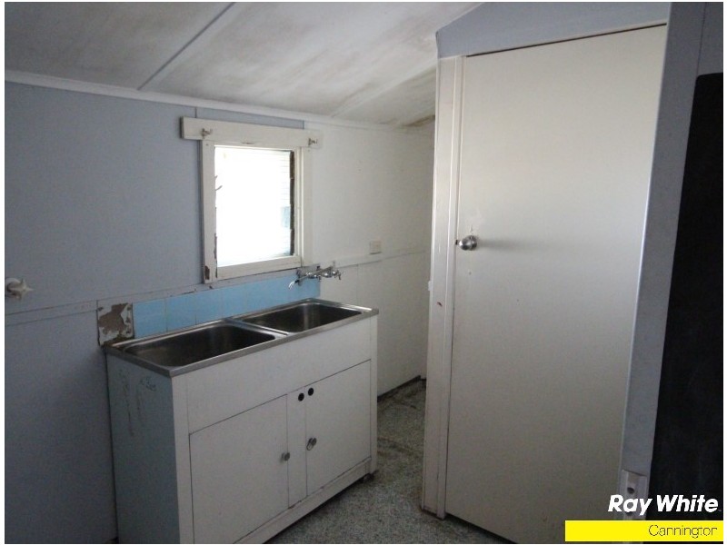 3 Lena Street, Beckenham WA 6107