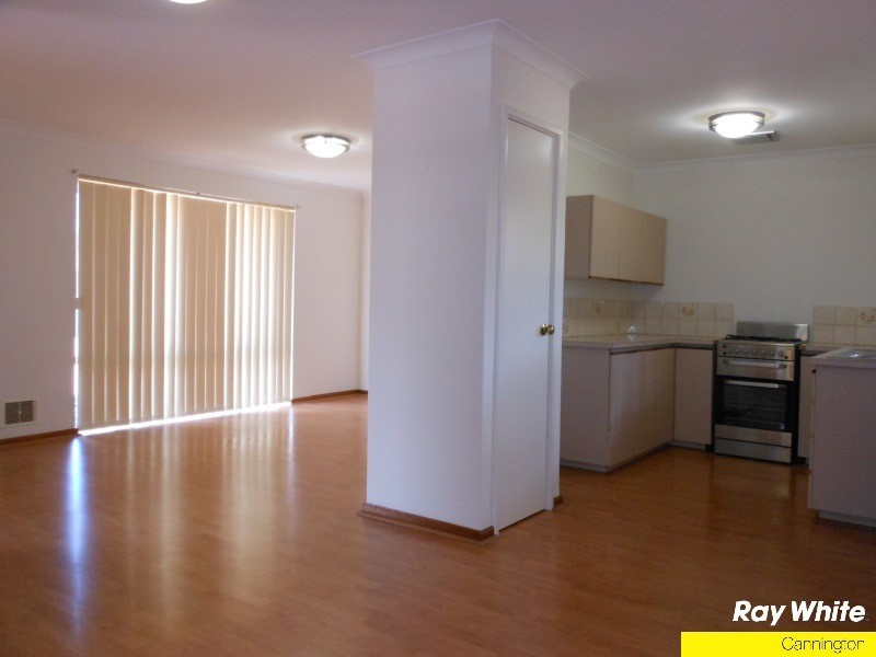 10/9-11 Mallard Way, Cannington WA 6107