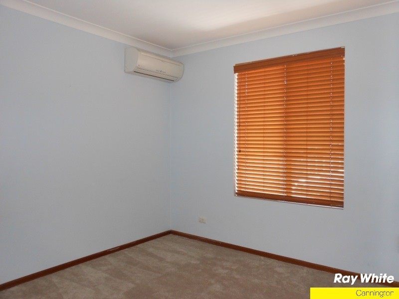 10/9-11 Mallard Way, Cannington WA 6107